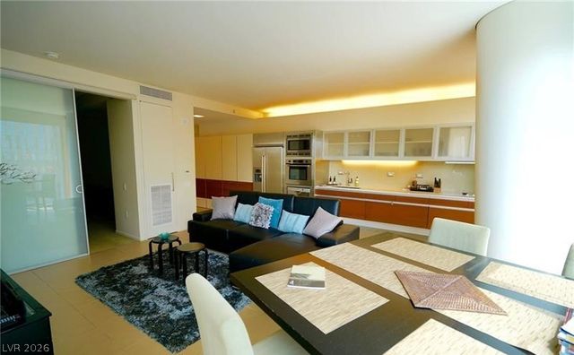 3722 Las Vegas Boulevard 501, Las Vegas, NV 89158