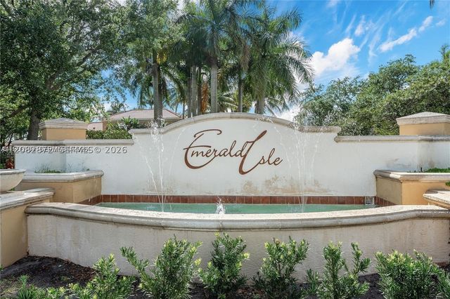 4280 San Marino Blvd 102, West Palm Beach, FL 33409