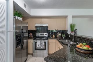 4280 San Marino Blvd 102, West Palm Beach, FL 33409