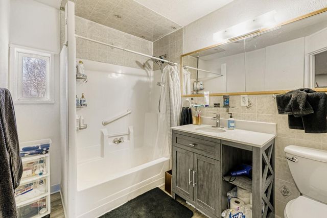 4450 38th Avenue N, Robbinsdale, MN 55422