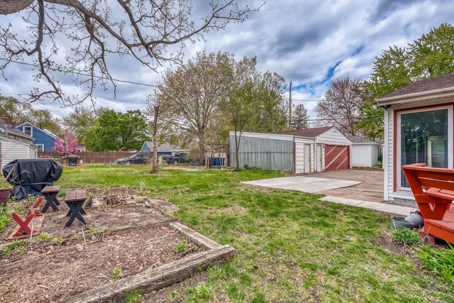 4450 38th Avenue N, Robbinsdale, MN 55422