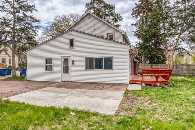 4450 38th Avenue N, Robbinsdale, MN 55422