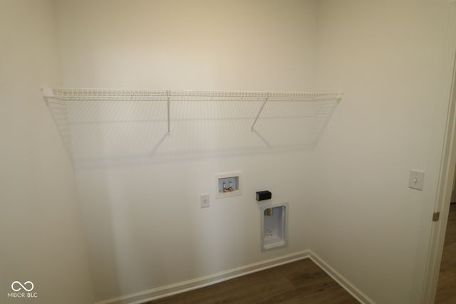 10714 Mangrove Drive, Indianapolis, IN 46239