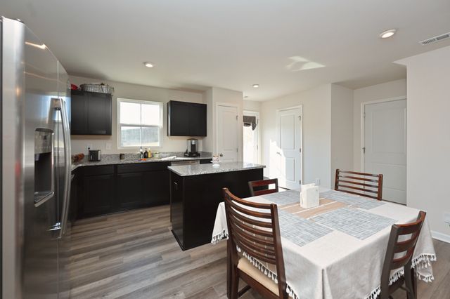 2001 Cone Blvd, Nashville, TN 37207