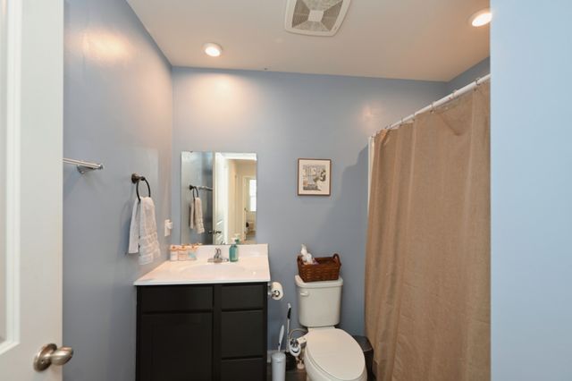 2001 Cone Blvd, Nashville, TN 37207