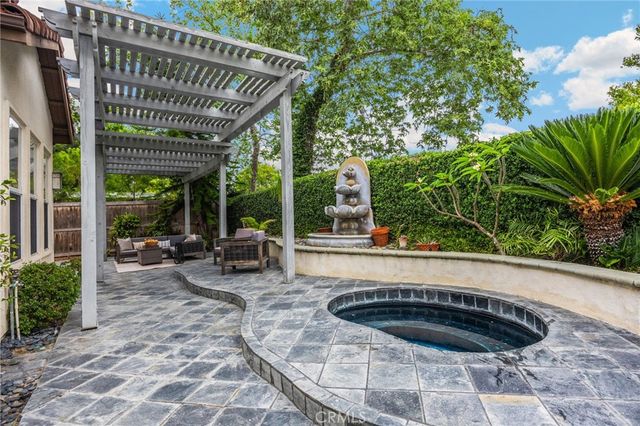 8040 Corte Sasafras, Carlsbad, CA 92009