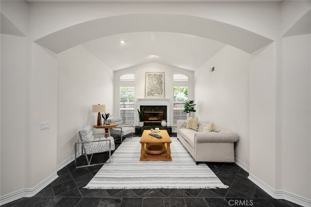 8040 Corte Sasafras, Carlsbad, CA 92009