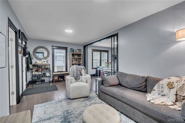 195 Stevens Avenue, Buffalo, NY 14215