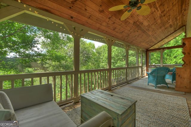 160 Adams Circle, Mineral Bluff, GA 30559