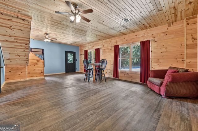 160 Adams Circle, Mineral Bluff, GA 30559