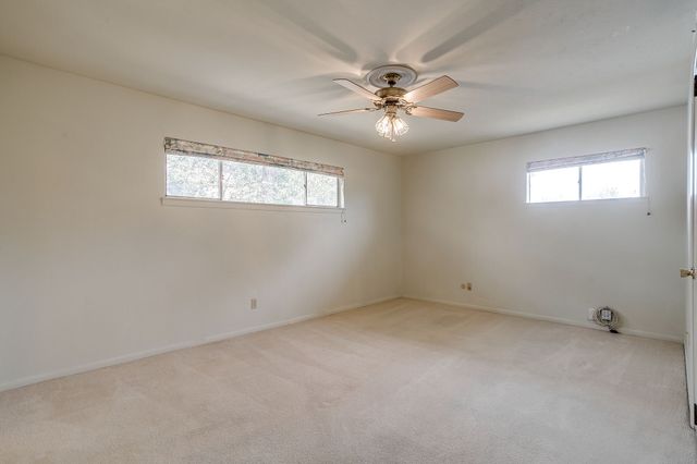 4055 Glenavon Court, Fort Worth, TX 76109