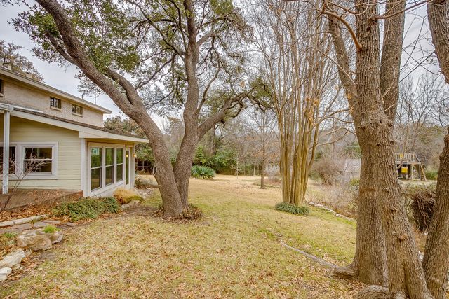 4055 Glenavon Court, Fort Worth, TX 76109