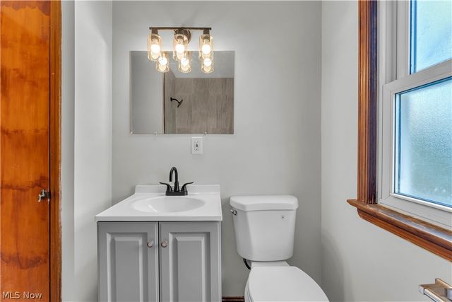 14404 Rockside Road, Maple Heights, OH 44137