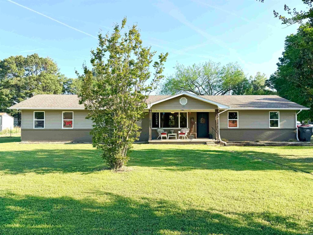 3216 Horseshoe trl, Jonesboro, AR 72404