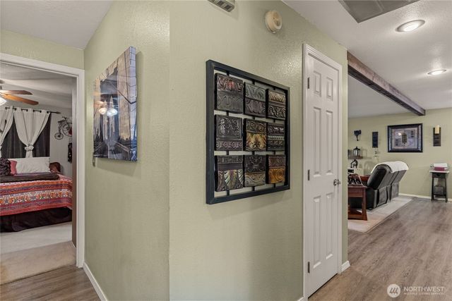 327 N Grape Drive, Moses Lake, WA 98837