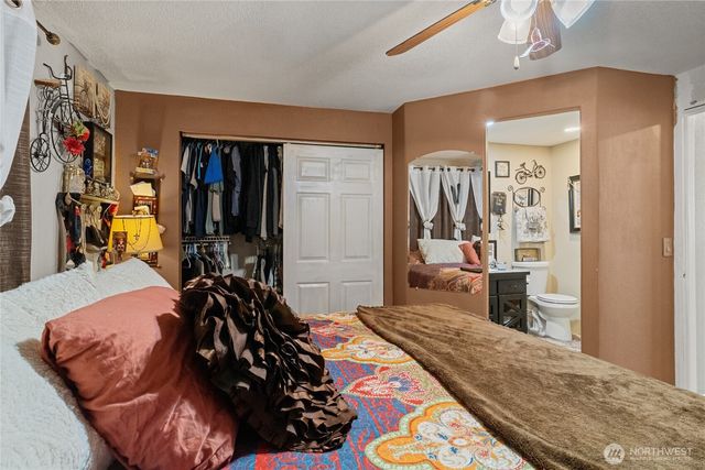 327 N Grape Drive, Moses Lake, WA 98837