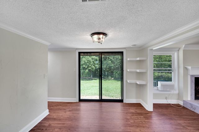 5425 County Road 319, Alvarado, TX 76009