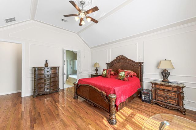 2003 Highland Meadows Drive, Pearland, TX 77089