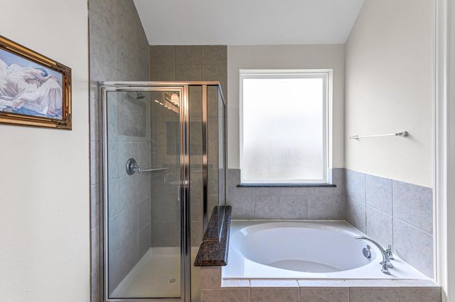 2003 Highland Meadows Drive, Pearland, TX 77089