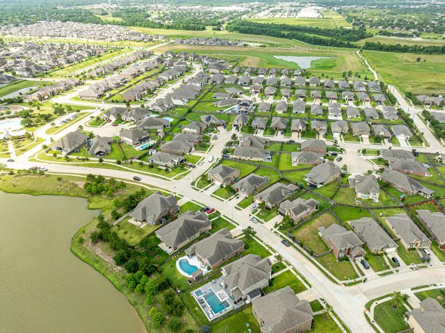 2003 Highland Meadows Drive, Pearland, TX 77089