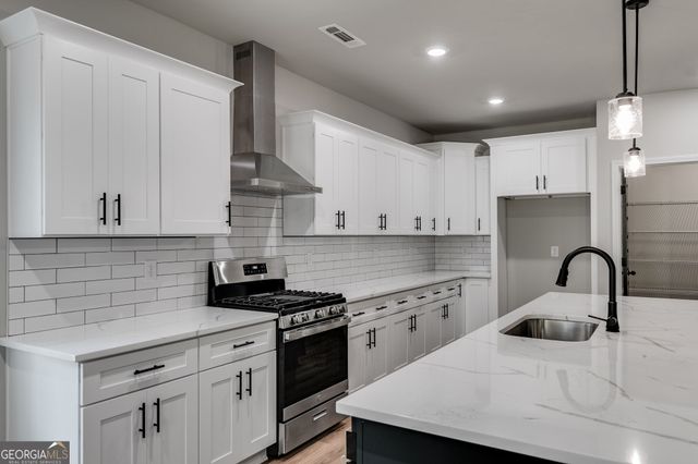8971 Callaway Drive, Winston, GA 30187