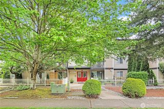 16517 Currie Road SE #B301, Monroe, WA 98272
