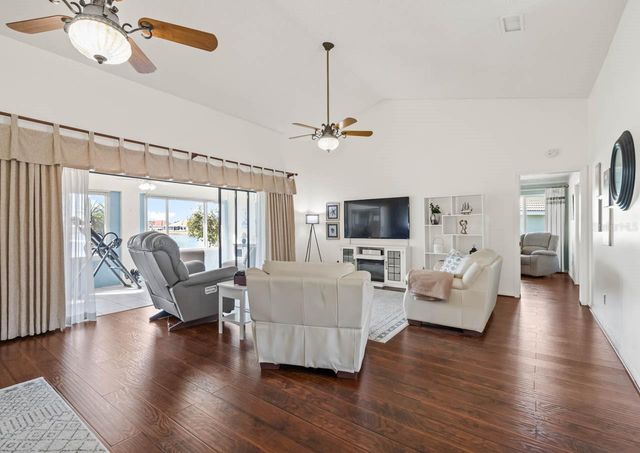 703 WESTMONT WAY, Sun City Center, FL 33573