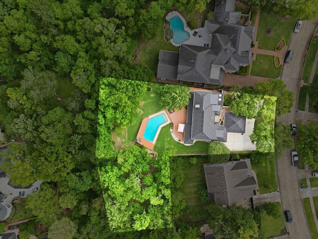 1226 Heathwood Drive, Houston, TX 77077