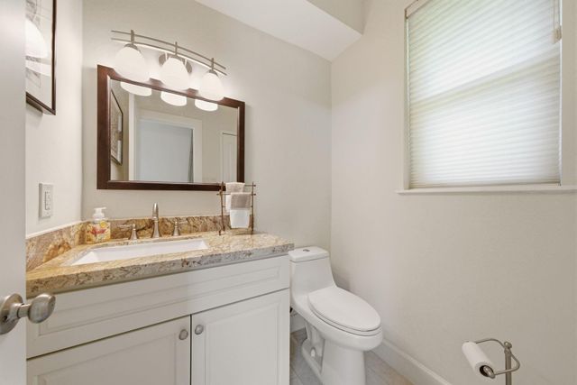 1226 Heathwood Drive, Houston, TX 77077