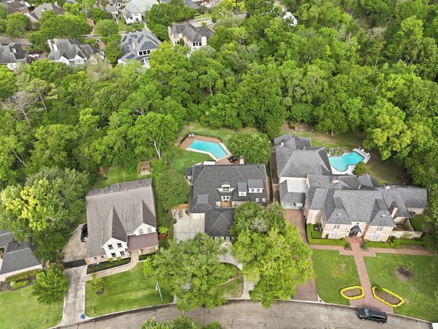 1226 Heathwood Drive, Houston, TX 77077