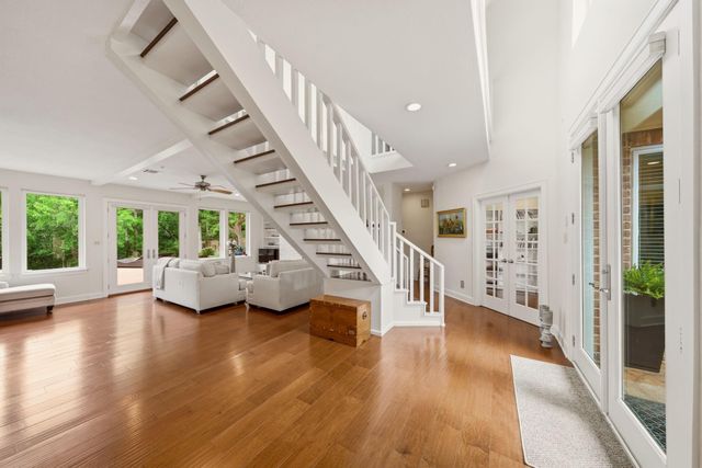 1226 Heathwood Drive, Houston, TX 77077