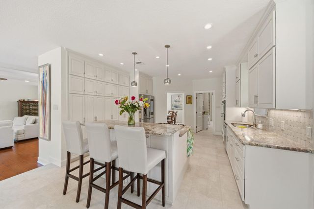 1226 Heathwood Drive, Houston, TX 77077