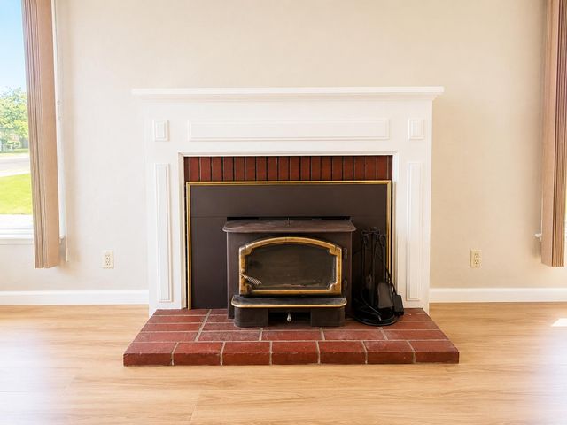 947 W Brown Avenue, Fresno, CA 93705