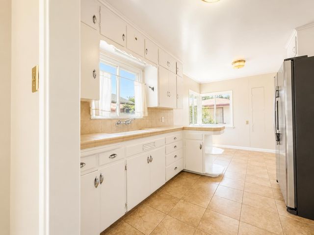 947 W Brown Avenue, Fresno, CA 93705