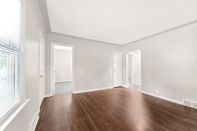 20237 Midway Avenue, Southfield, MI 48075