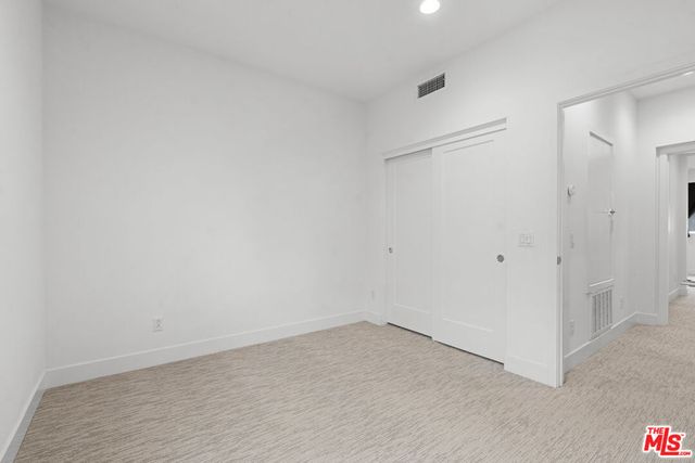 2907 Exposition Place 4, Los Angeles, CA 90018