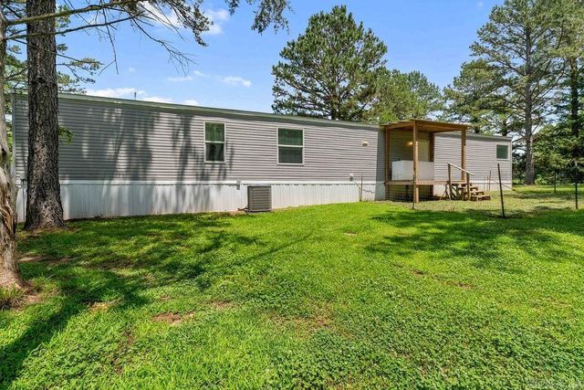 518 Quarry Rd, Scotland, AR 72141