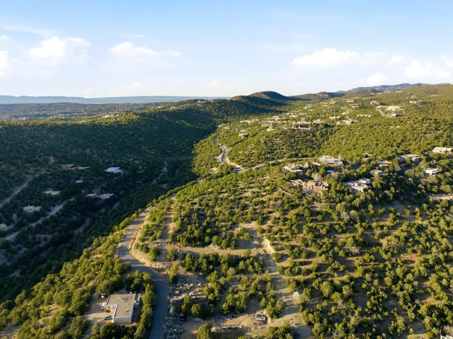 724 Paseo De Florencio, Santa Fe, NM 87501