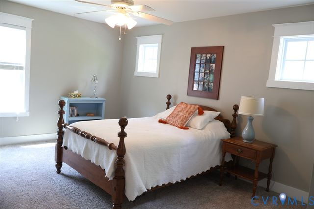 4900 Turner Ridge Ct, Glen Allen, VA 23059