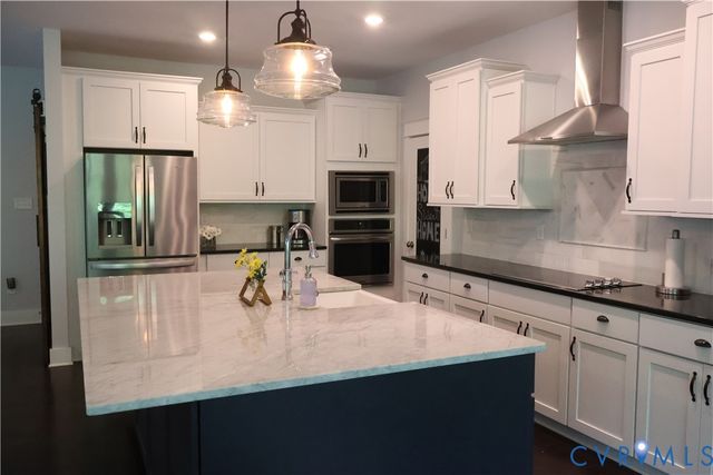 4900 Turner Ridge Ct, Glen Allen, VA 23059