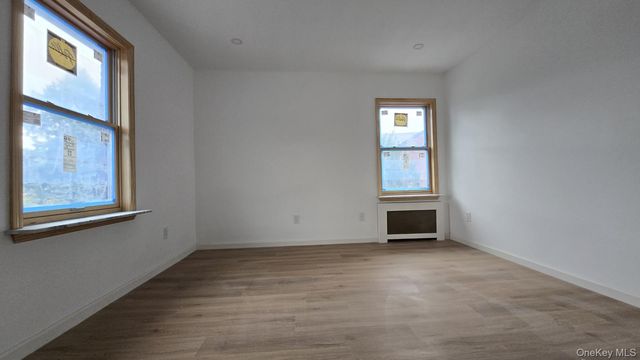 63-87 Fitchett St. 2R, Rego Park, NY 11374