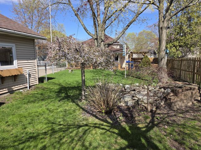 603 New William Street, Ludington, MI 49431