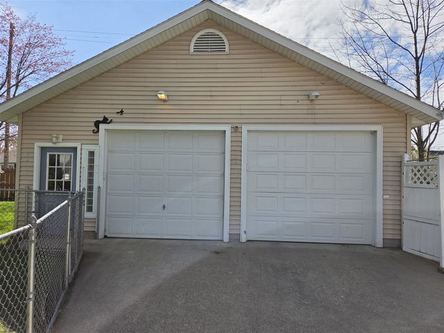 603 New William Street, Ludington, MI 49431