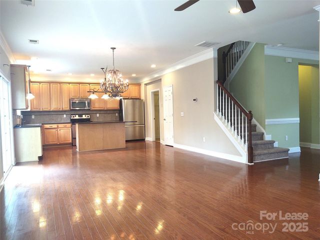 13318 Pontchatrain Avenue, Charlotte, NC 28273