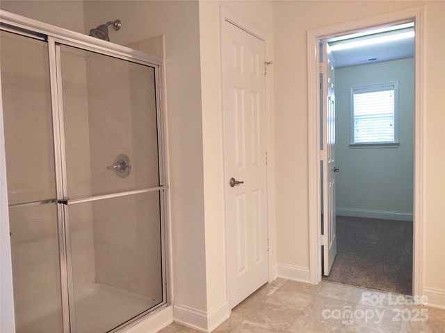 13318 Pontchatrain Avenue, Charlotte, NC 28273