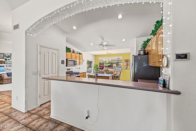 5843 S AMBERWOOD Drive, Sun Lakes, AZ 85248