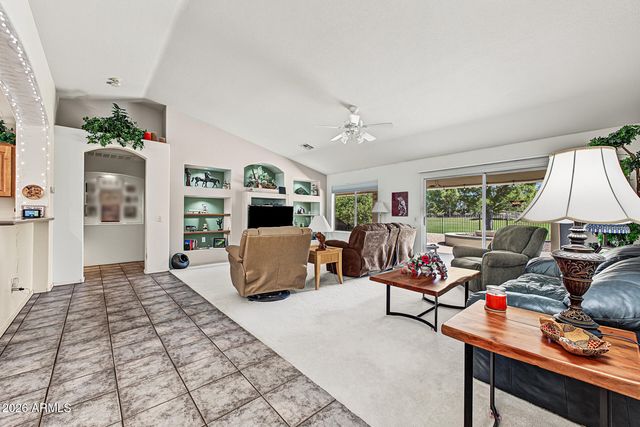 5843 S AMBERWOOD Drive, Sun Lakes, AZ 85248