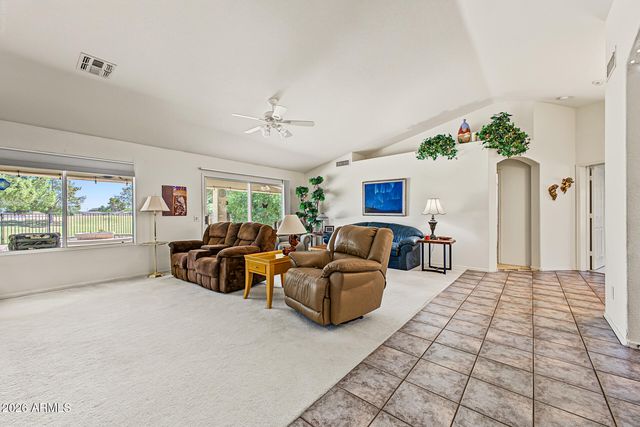 5843 S AMBERWOOD Drive, Sun Lakes, AZ 85248
