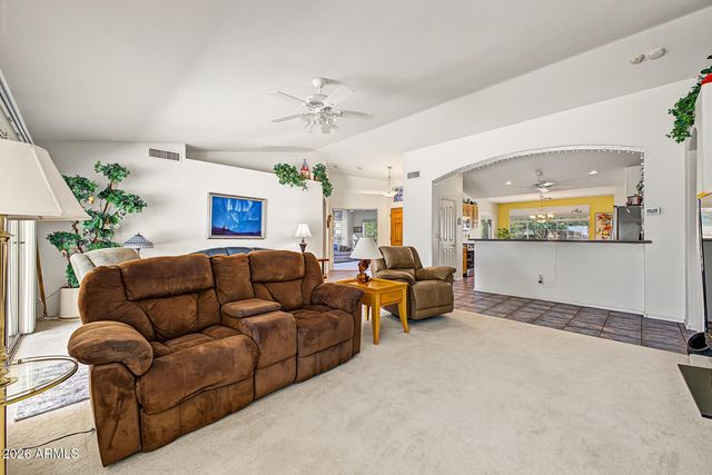 5843 S AMBERWOOD Drive, Sun Lakes, AZ 85248