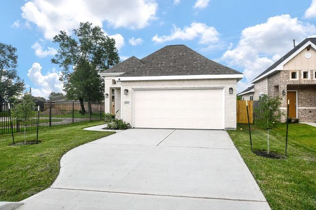 5822 Tautenhahn Road, Houston, TX 77016